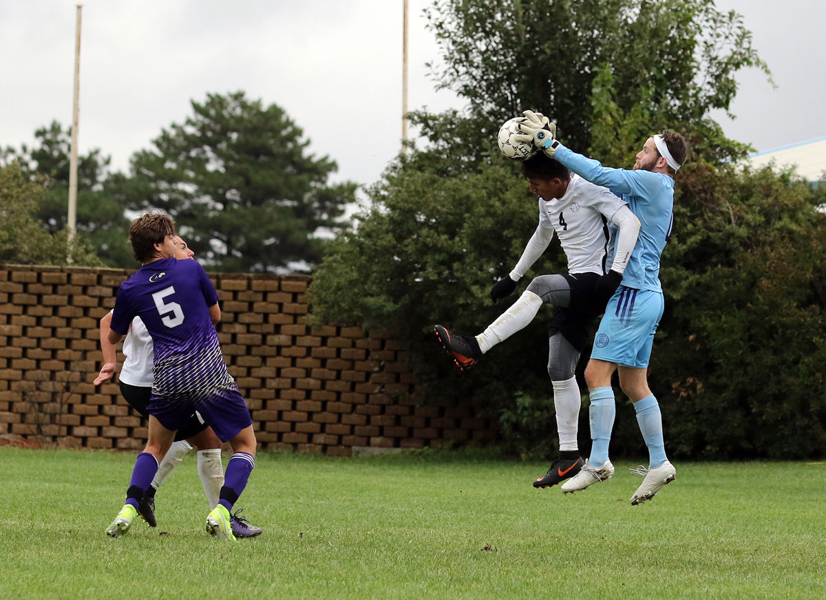 YC Mens Soccer vs Avila (76).JPG